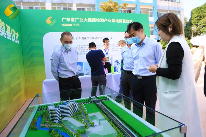 項目展示區(qū)